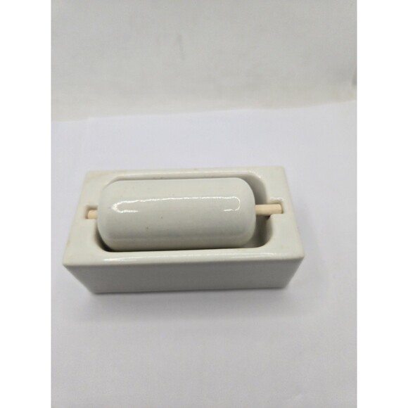 Vintage Wilson Jones CO USA No. 06 Porcelain Stamp Envelope Roller Moistener Wet - Picture 1 of 7